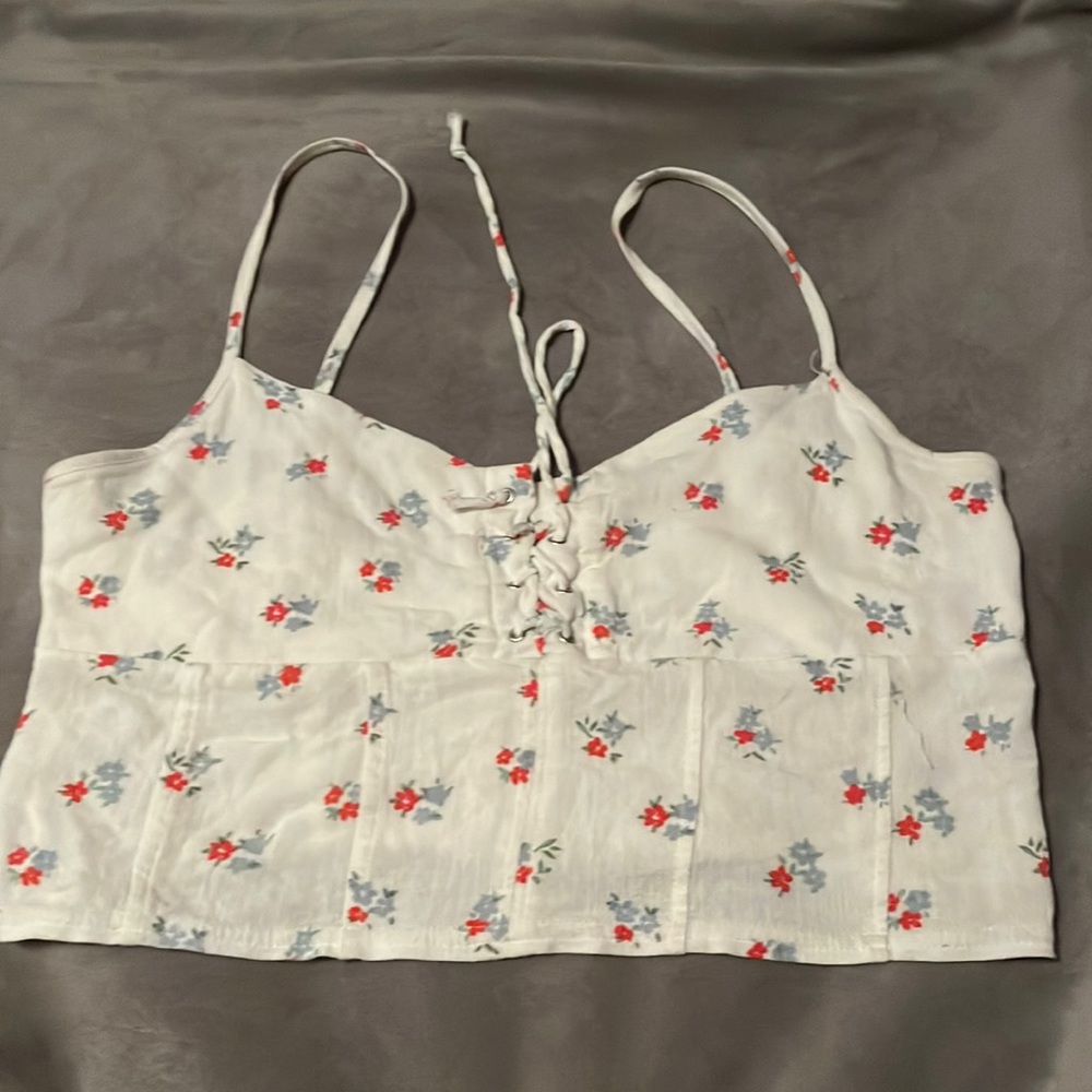 White crop top
